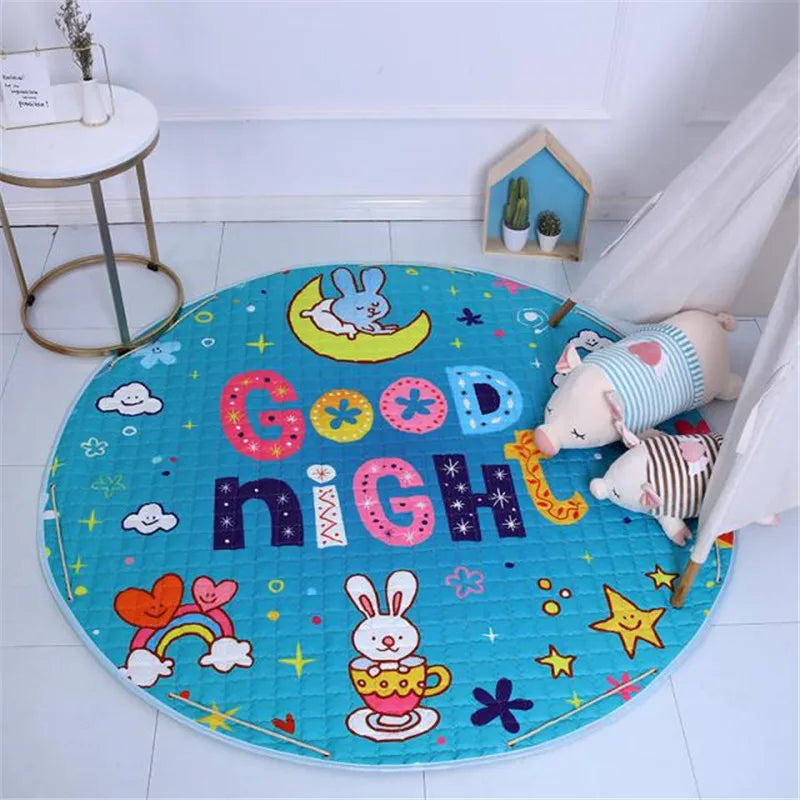 Round kids room carpet featuring Nordic animal design, 150cm in diameter, by Baby Bubble, perfect for play and decor.
