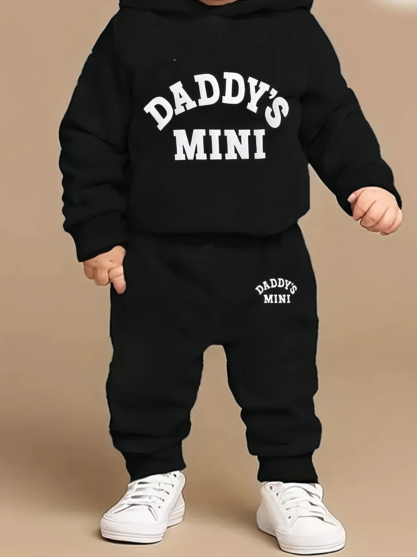 Baby Bubble newborn boy fleece sweatshirt and casual sports pants set with "Dad Little Baby" print, ideal for autumn winter.