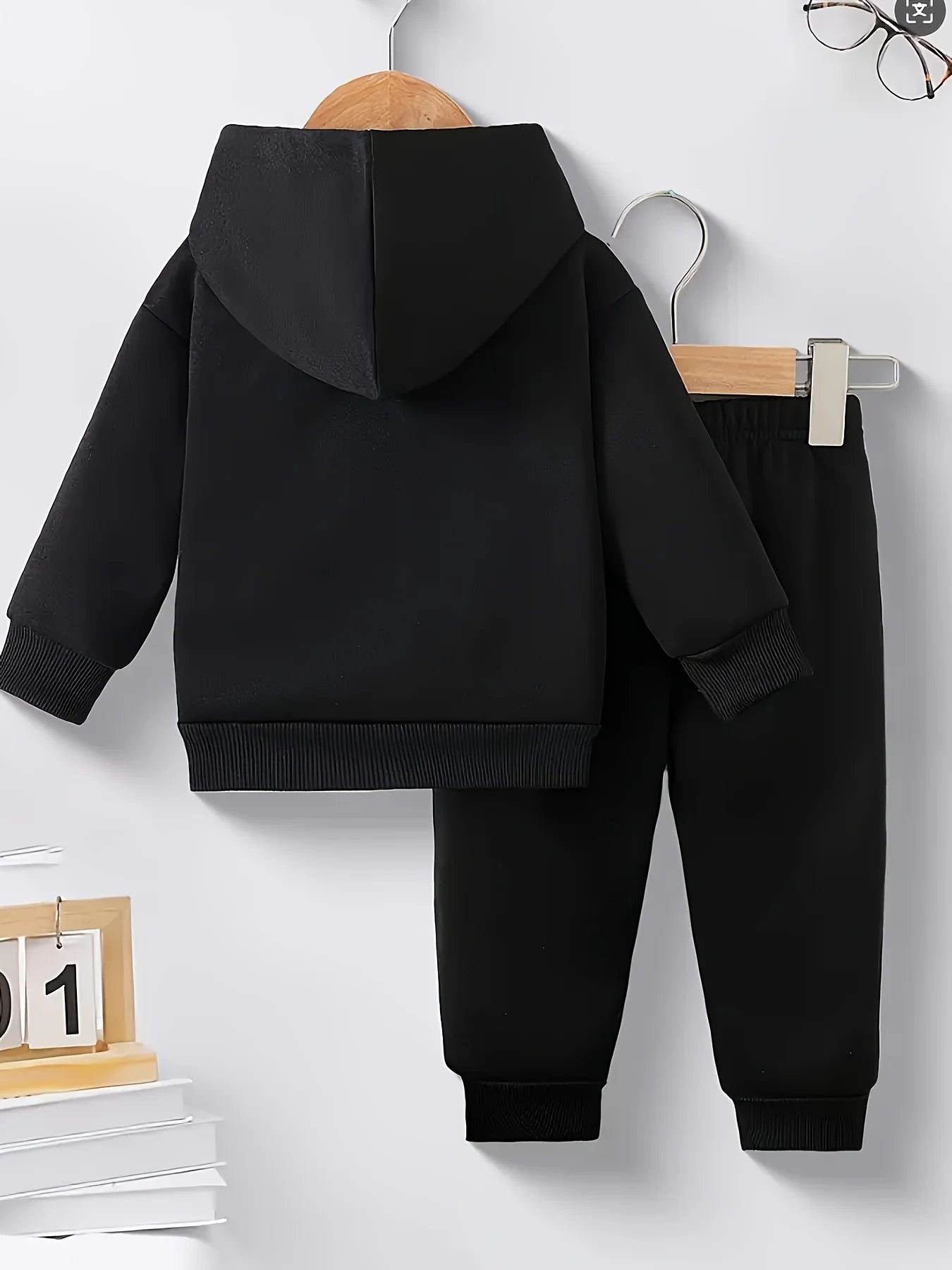 Baby Bubble newborn boy fleece sweatshirt and casual sports pants set with "Dad Little Baby" print, perfect for autumn winter.