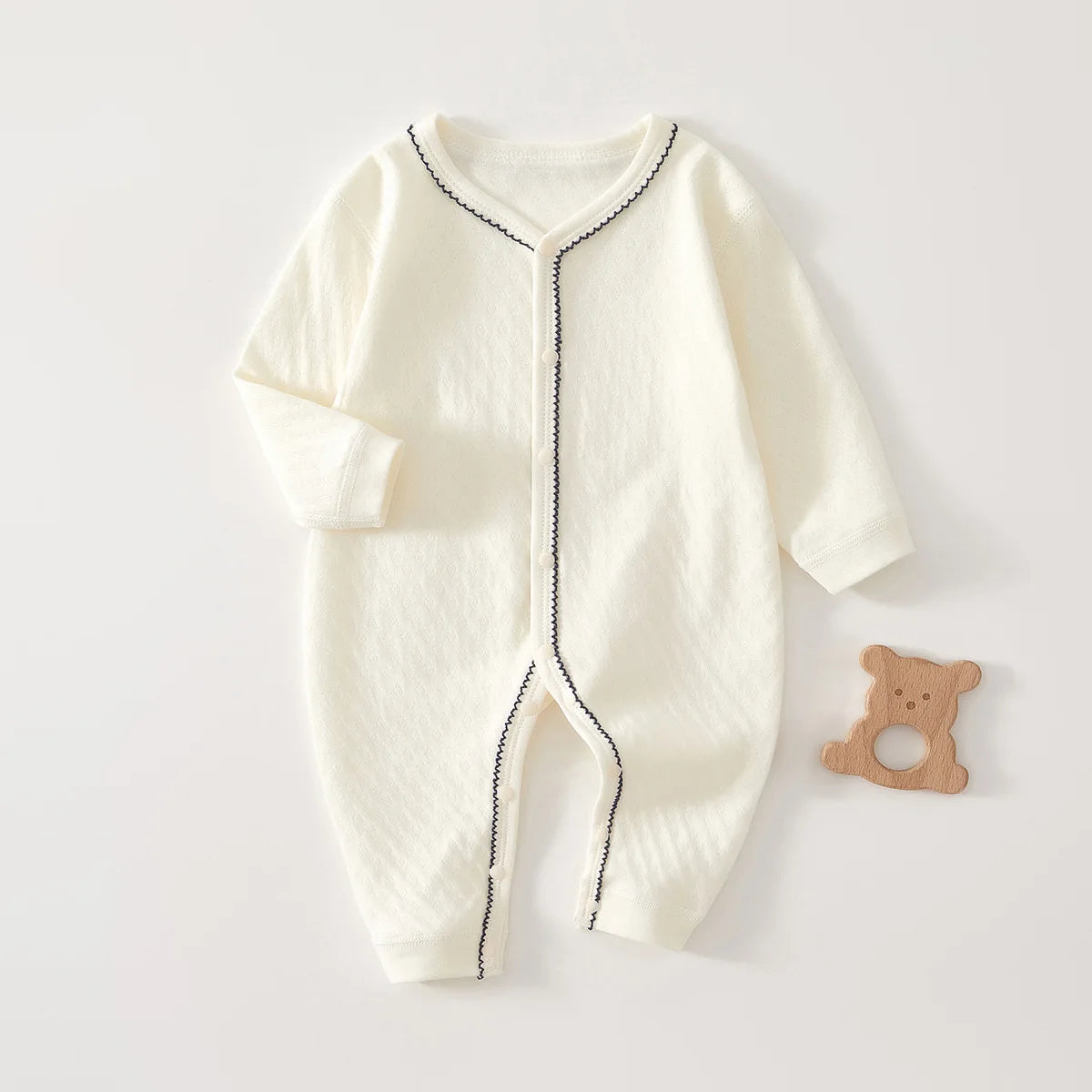Baby Bubble pure cotton hooded jumpsuit for newborns, featuring a soft, comfortable hood and cozy design for infants.