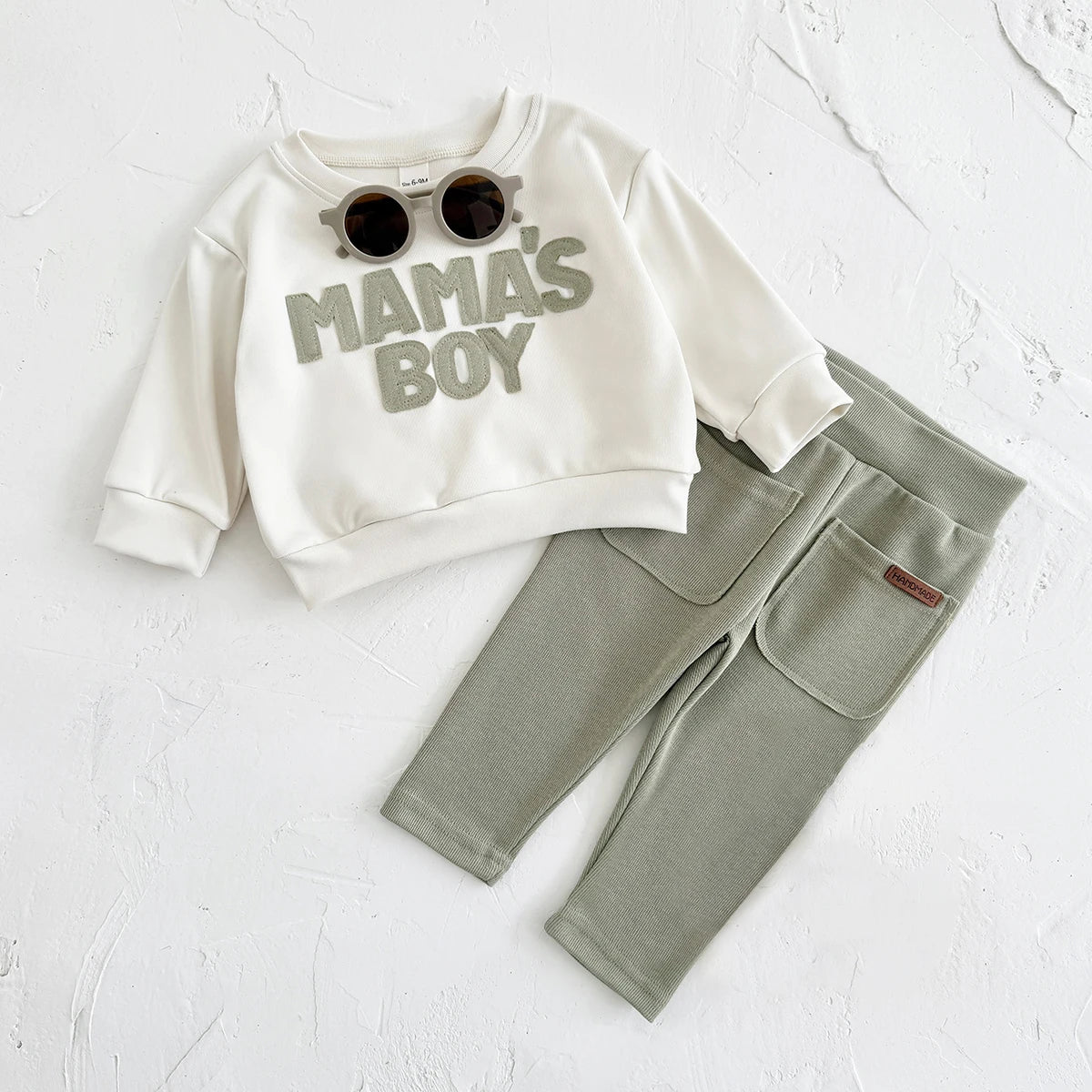 Baby Bubble MAMA'S BOY graphic sweatshirt set for babies, featuring a cozy warm suit with playful design in soft fabric.