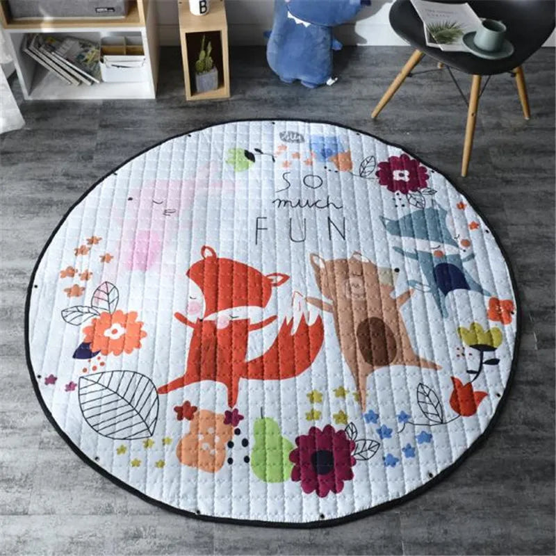 Round kids room carpet featuring Nordic animal design, 150cm diameter, soft play mat by Baby Bubble with colorful animal illustrations.