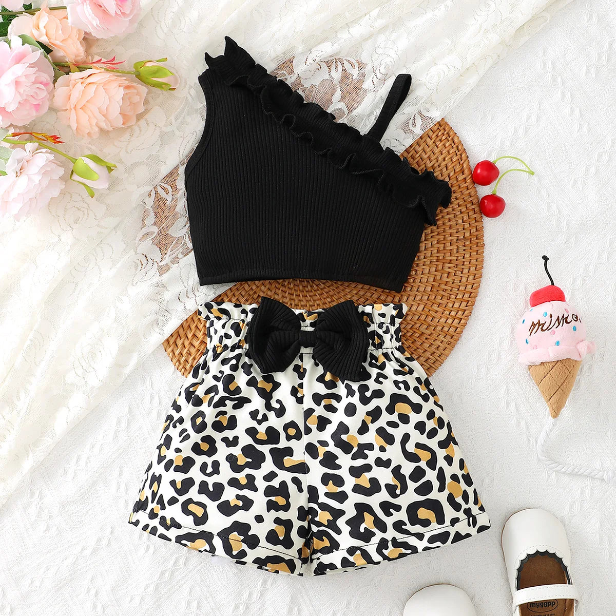 Baby Bubble summer jumpsuit, sleeveless cotton design, lightweight and comfortable for warm weather, perfect for babies.