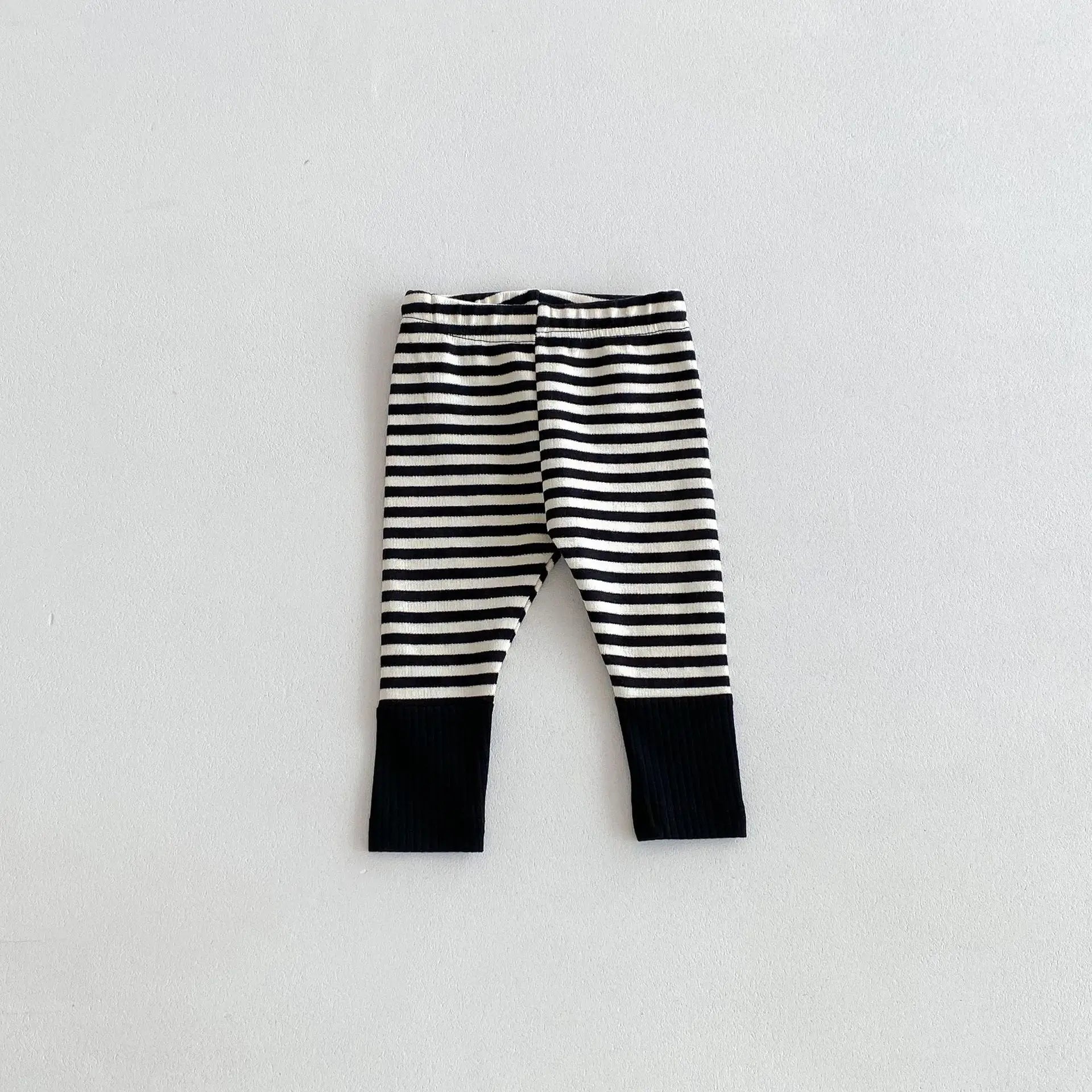 Baby Bubble baby leggings with comfort stretch fabric, featuring colorful patterns for growing legs and easy wear.
