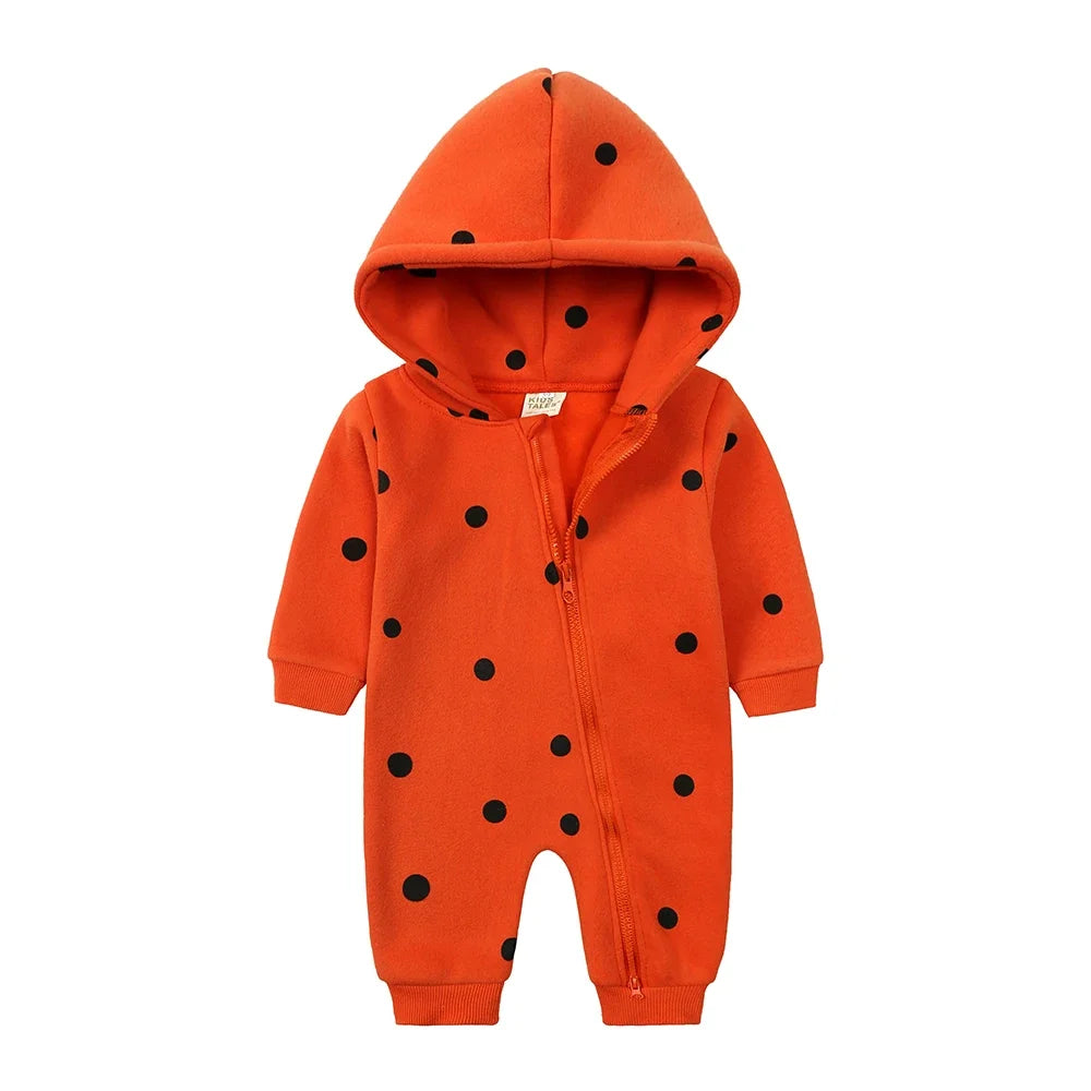 Baby Bubble bear onesie, adorable winter pajamas for infants, featuring a soft, cozy design with bear print and hood.