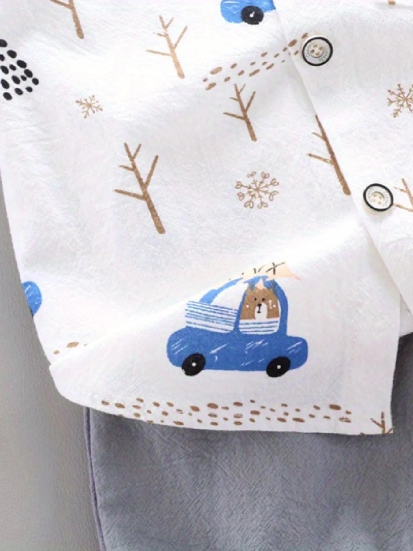 Baby Bubble infant and toddler summer bear print 2-piece clothing set with short sleeves and shorts, perfect for warm weather.