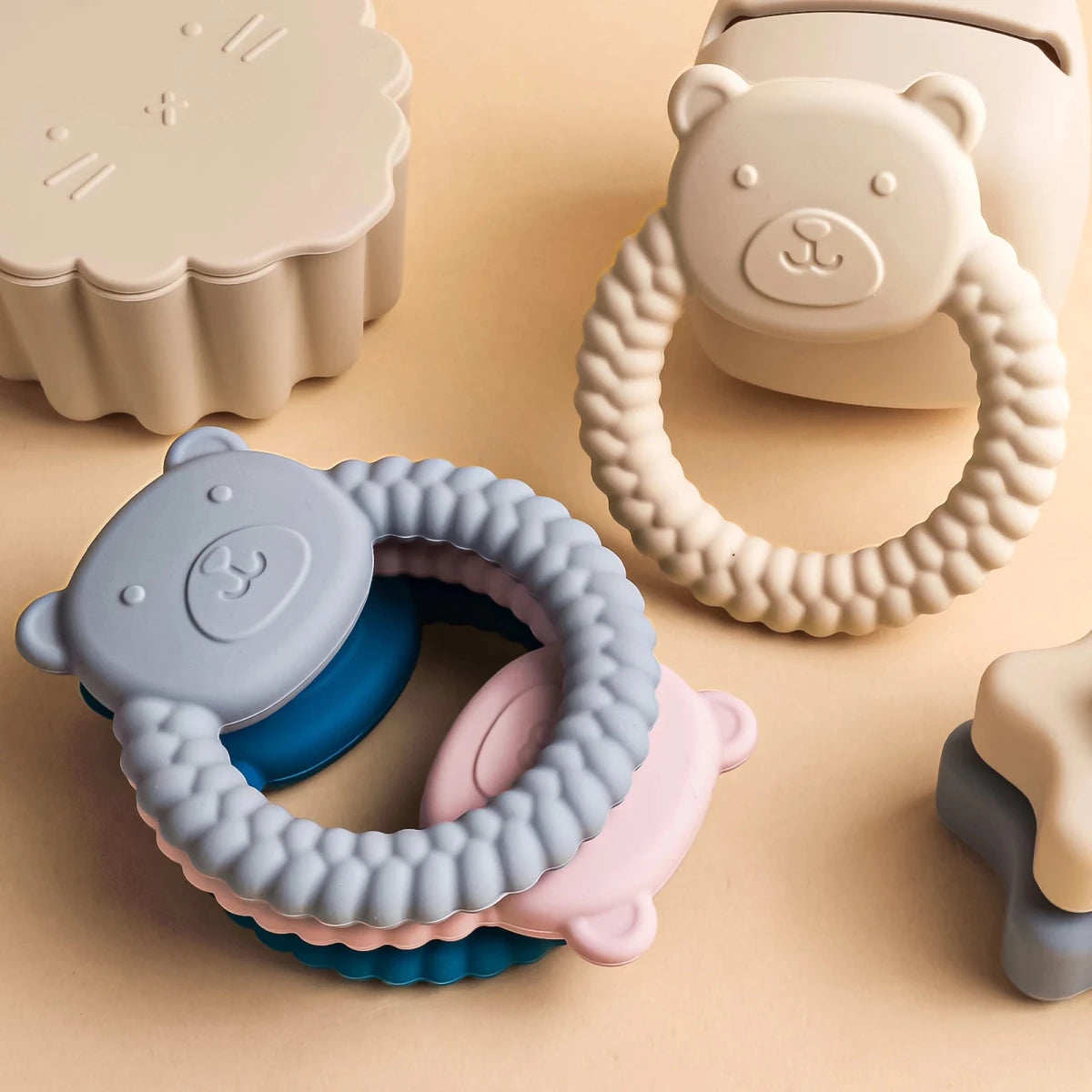 1Pcs Baby Teether Silicone Toy BPA Free Cartoon Bear Nursing Teething Gifts Baby Health Molar Chewing Newborn Accessories Toy - Baby Bubble