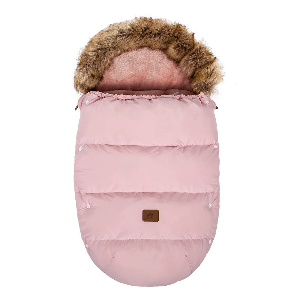 Baby Bubble winter sleeping bag and pram footmuff for babies, made of warm, soft fabric, ideal for keeping infants cozy in winter.