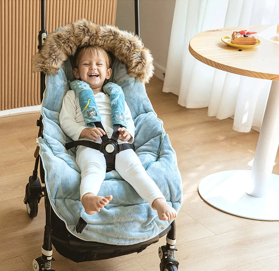 Baby Bubble winter pram sleeping bag with removable warm footmuff, designed for cozy baby comfort during cold weather.