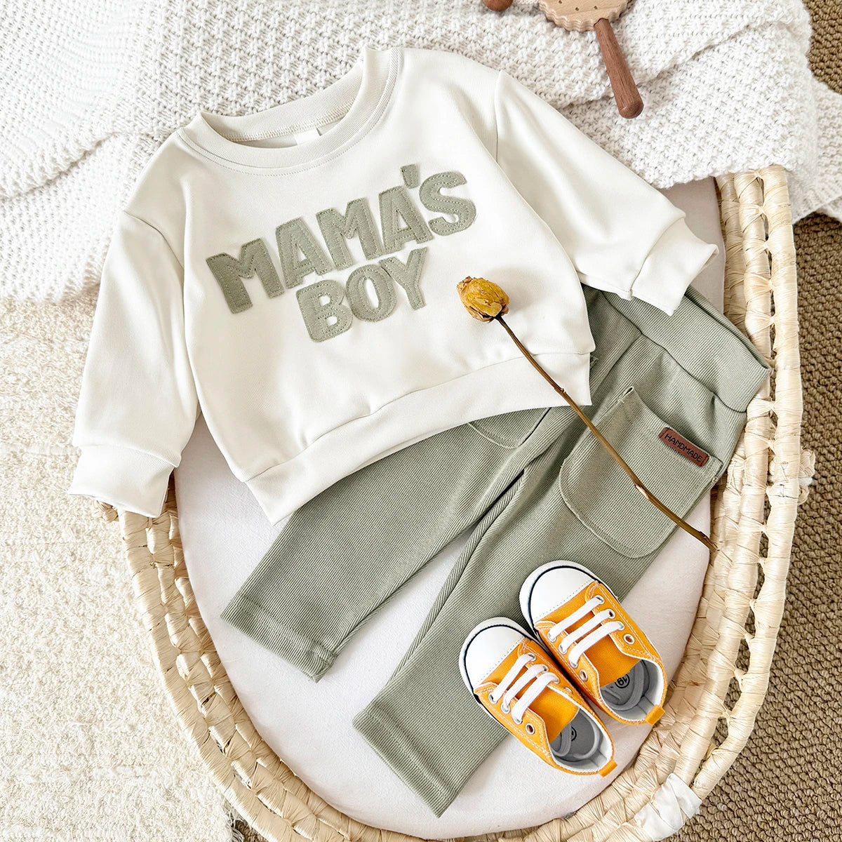 Baby Bubble MAMA'S BOY graphic sweatshirt set for babies, featuring a cozy warm suit with fun print, ideal for chilly days.
