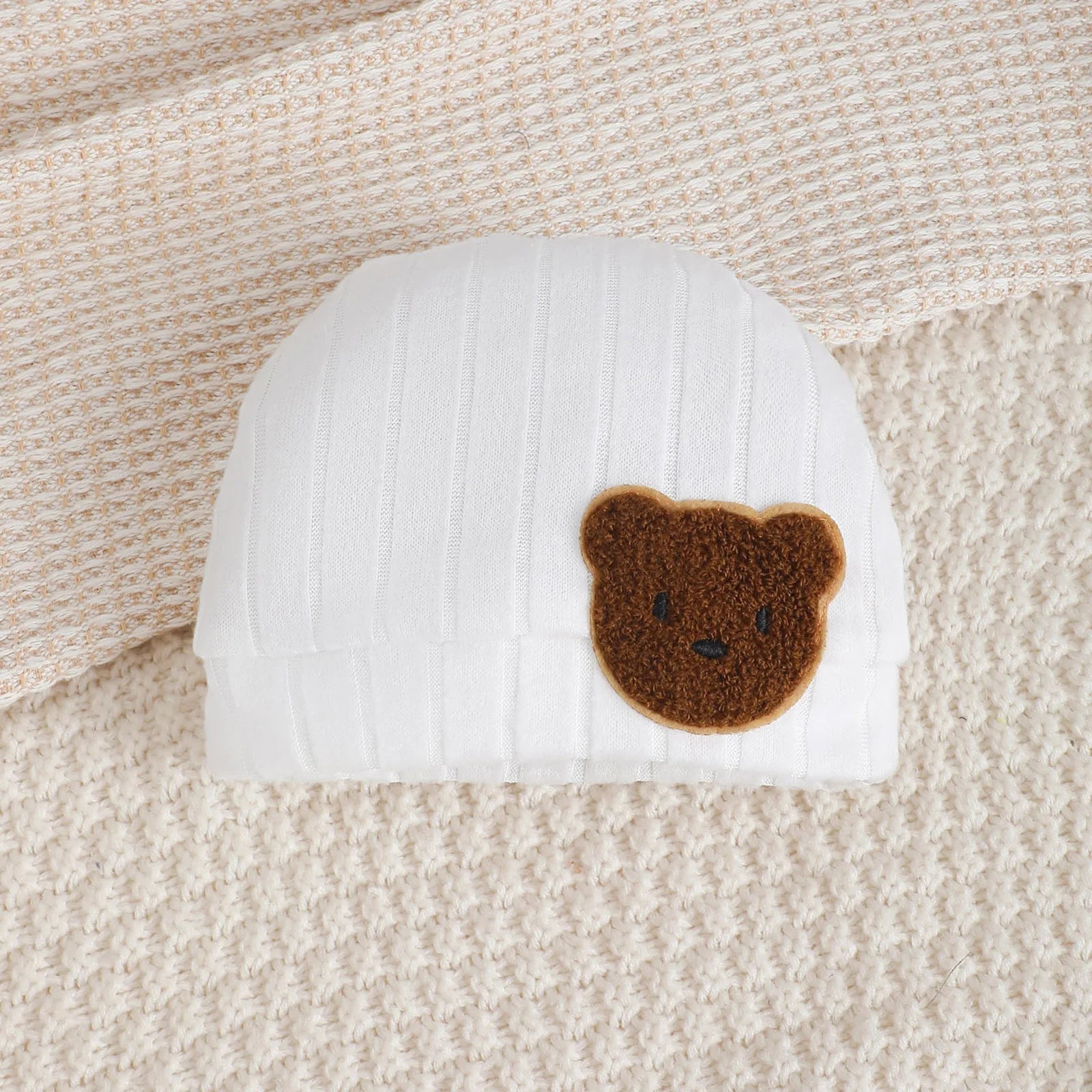 Baby Bubble newborn boy long-sleeved color block bodysuit, pants, and hat set for 0-18 months, spring and autumn outfit.