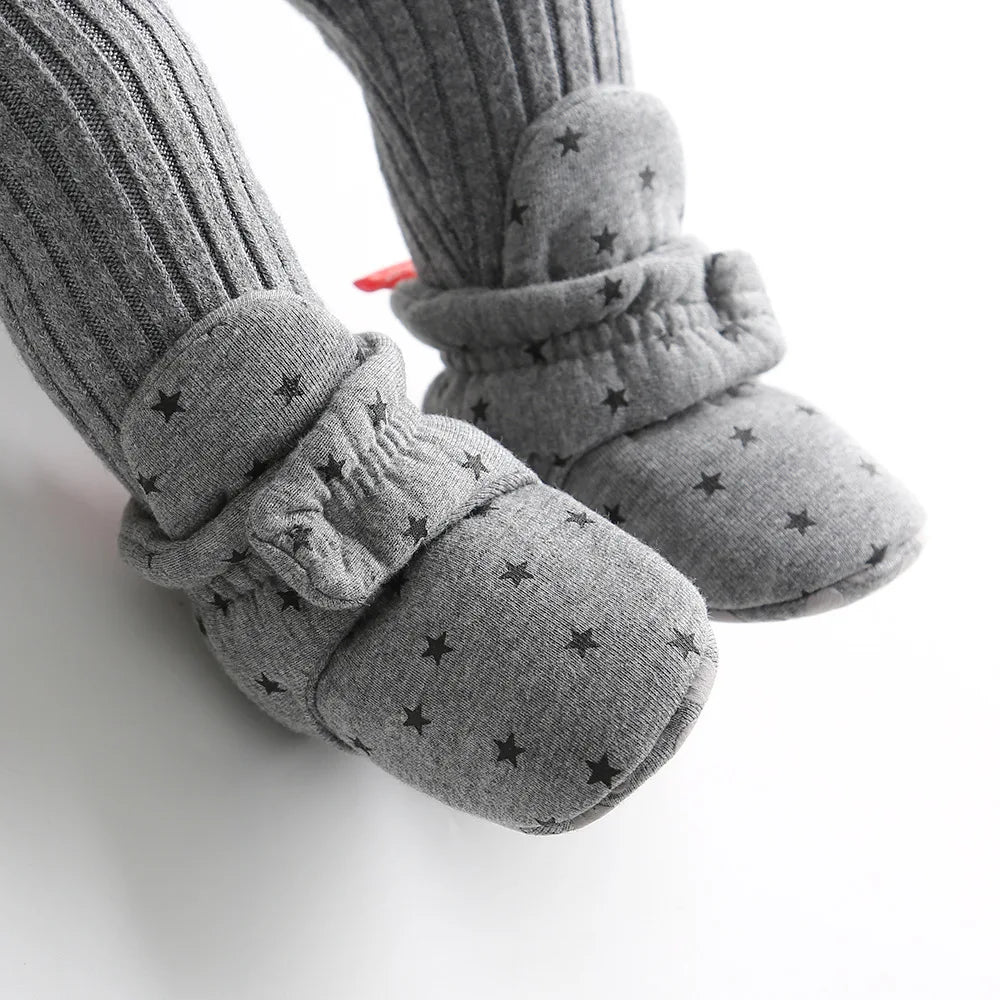 Baby Bubble soft anti-slip star booties for babies, featuring comfortable fabric and star design, ideal for first walking shoes.