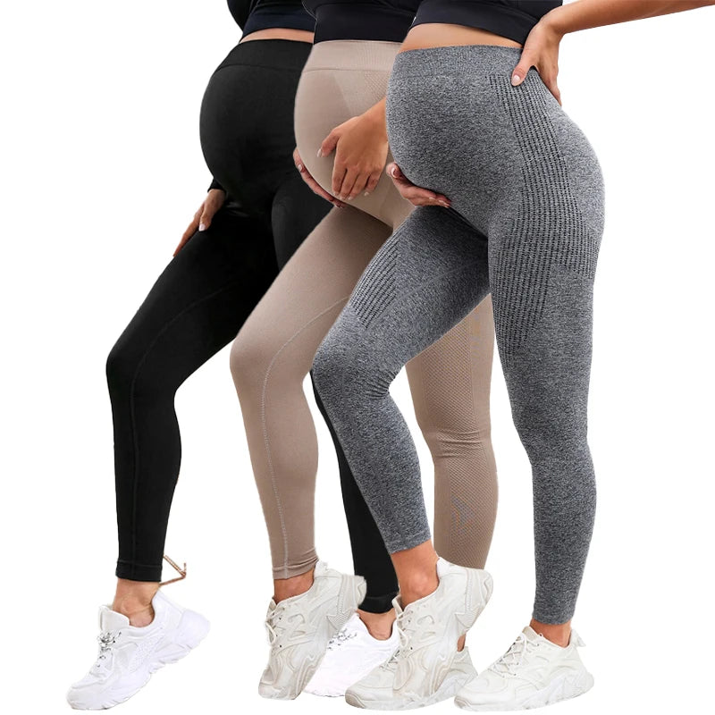 High waist maternity leggings by Baby Bubble with belly support, designed for comfort during pregnancy.