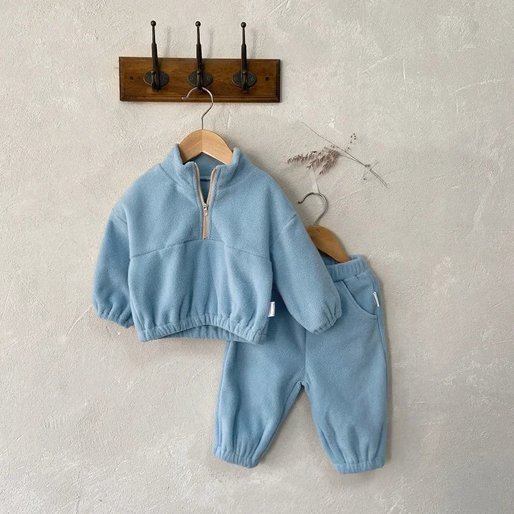 Toddler Baby Bubble cozy fleece hoodie and pants set, soft and comfortable toddler sports suit with a hooded fleece jacket and matching pants.