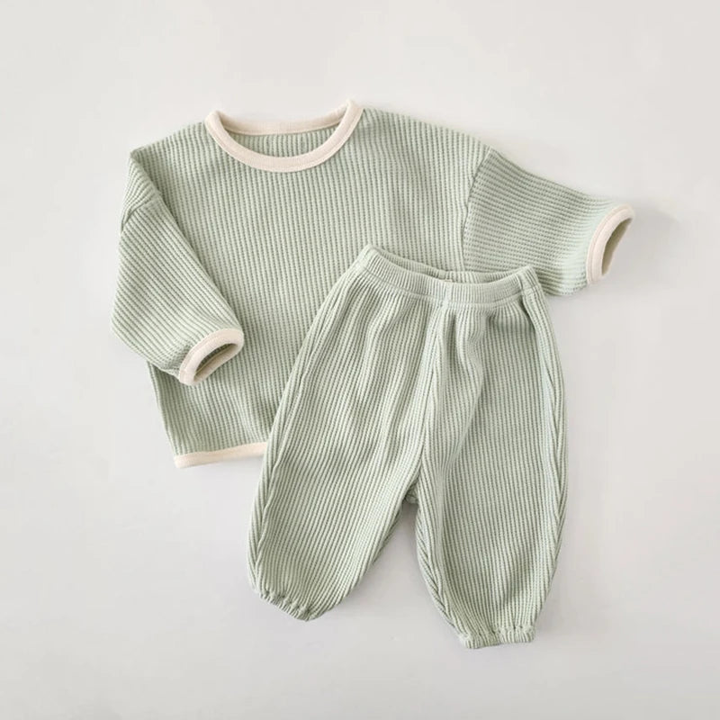 Baby Bubble Korean Waffle Suit, comfy 2-piece set with soft waffle fabric, ideal for cozy everyday wear.