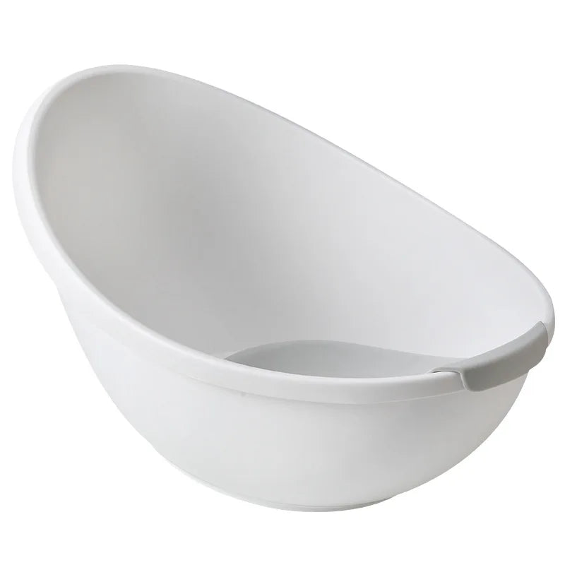 Baby Bubble egg-shaped baby bathtub with soft, safe design for newborns, featuring a cozy, contoured shape for gentle bathing.