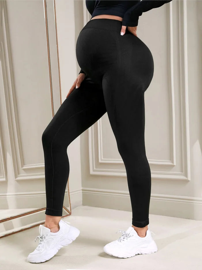 Baby Bubble high waist maternity leggings with belly support, showing soft stretchy fabric and comfortable fit for pregnant women.