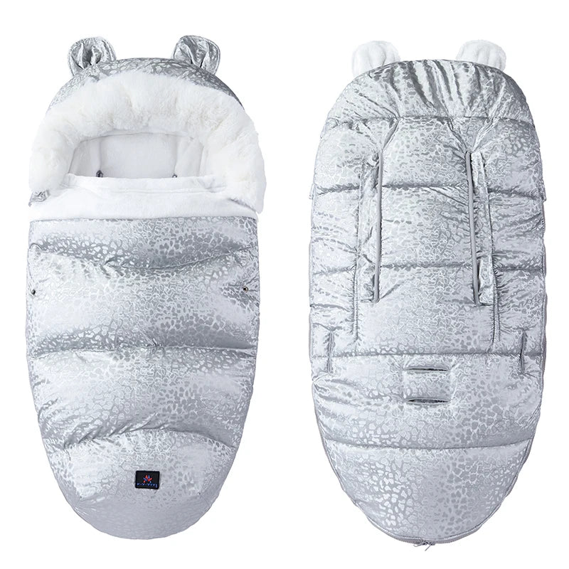 Baby Bubble velvet stroller sleeping bag with anti-kick design, cozy warm interior, suitable for keeping infants comfortable during outdoor outings.